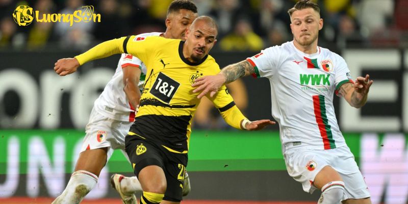 Chi tiết về trận đấu ngày 1/11/2025 giữa Augsburg vs Dortmund